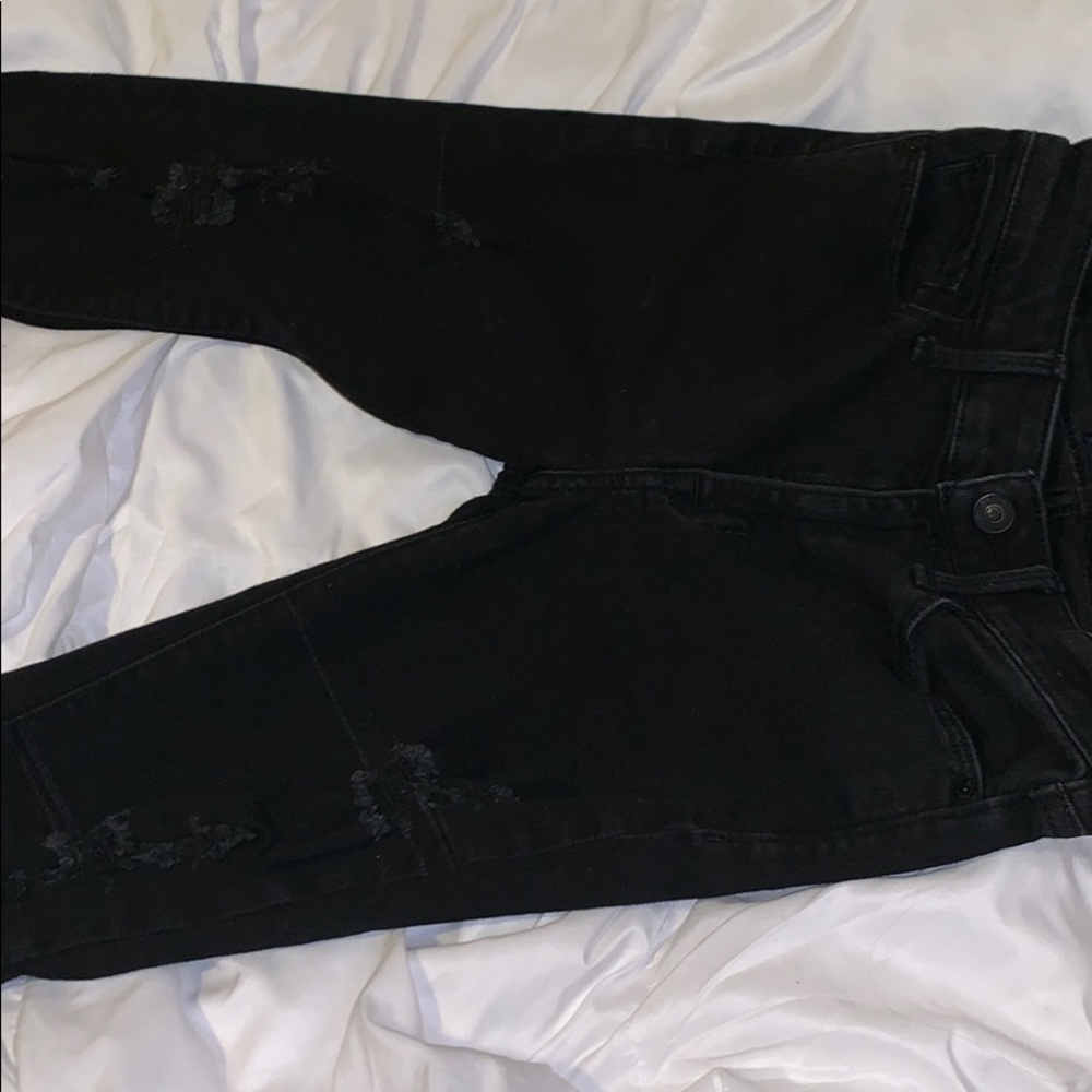 Black ripped a&f jeans